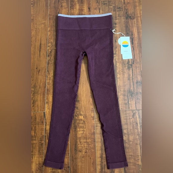 Vuori Helix Seamless Legging - Picture 5 of 9